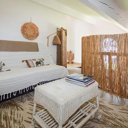2 Bedroom In בית נופש Prunete
