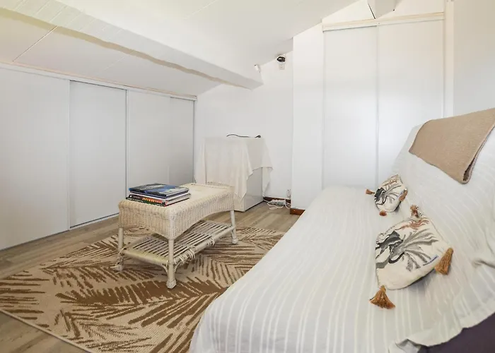 2 Bedroom Gorgeous In Prunete