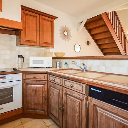 2 Bedroom Gorgeous In *