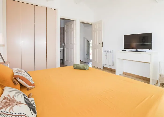 펜션 2 Bedroom Gorgeous In Prunete